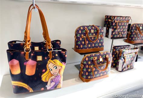 dooney and bourke online.